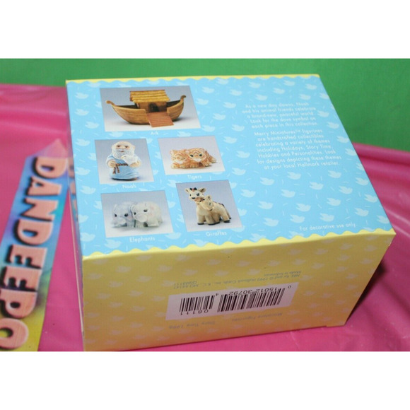 Hallmark Merry Miniatures Noah And Friends 5 Piece Story Time 1996 Set QSM8111 - Picture 3 of 3